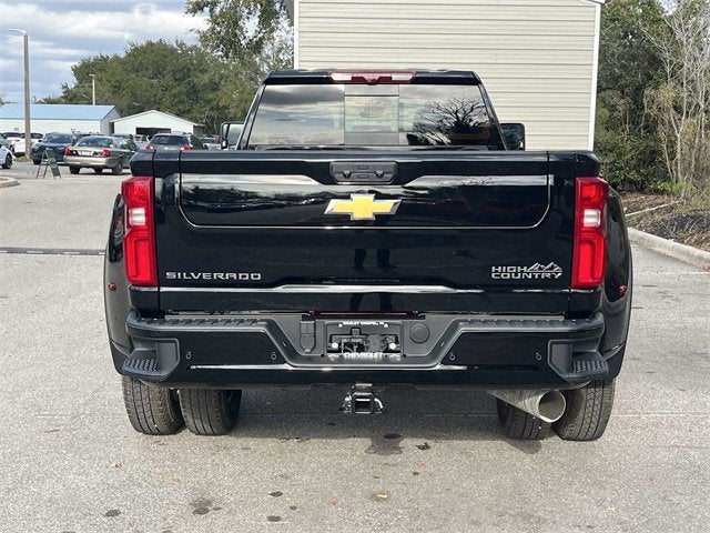 Chevrolet Silverado 3500 HD High Country DRW 2026