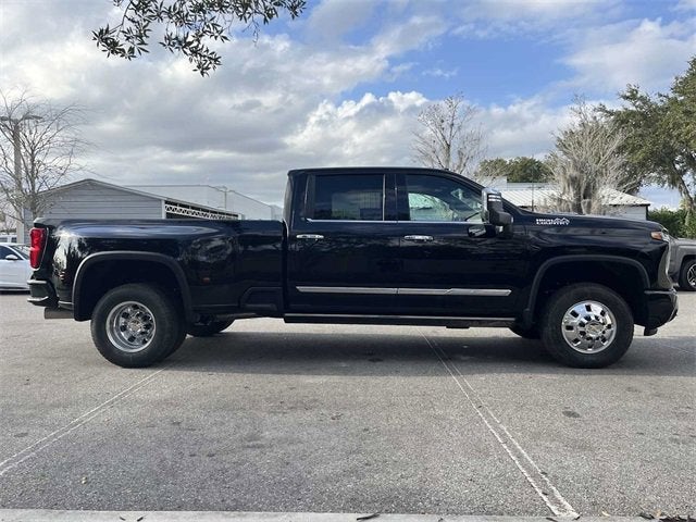 Chevrolet Silverado 3500 HD High Country DRW 2026