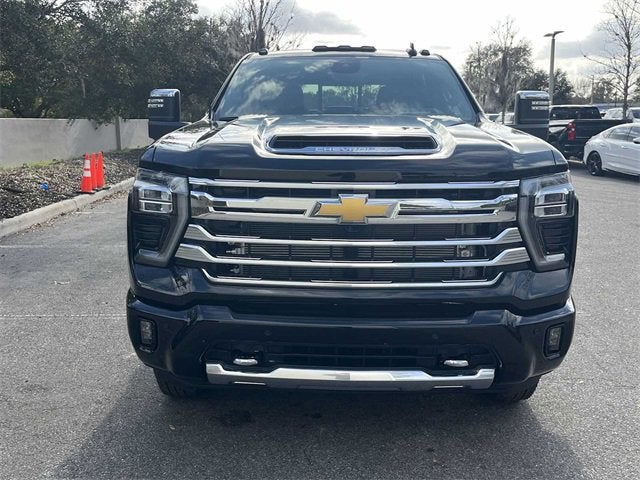 Chevrolet Silverado 3500 HD High Country DRW 2026