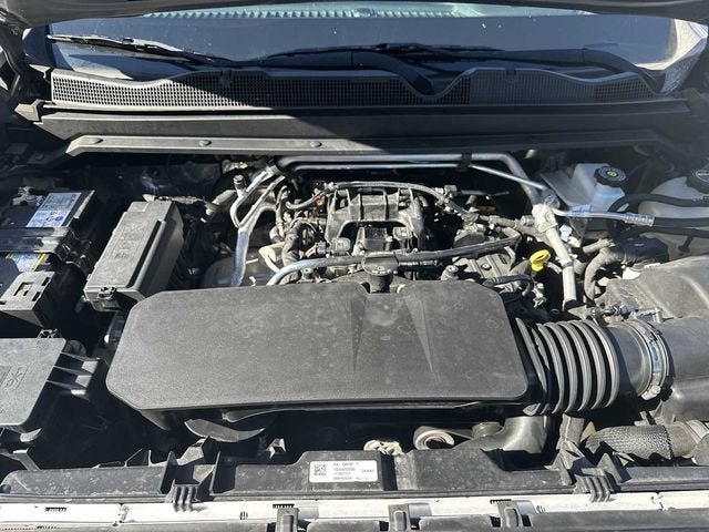 Chevrolet Colorado WT 2024