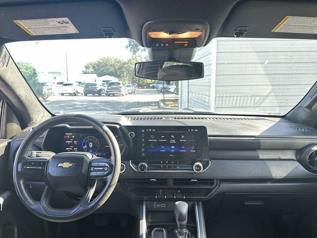 Chevrolet Colorado WT 2024