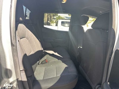Chevrolet Colorado WT 2024
