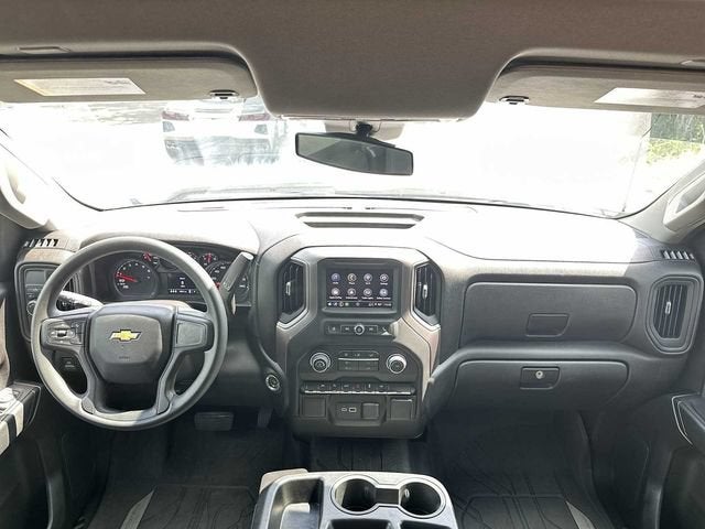 Chevrolet Silverado 1500 Custom 2024