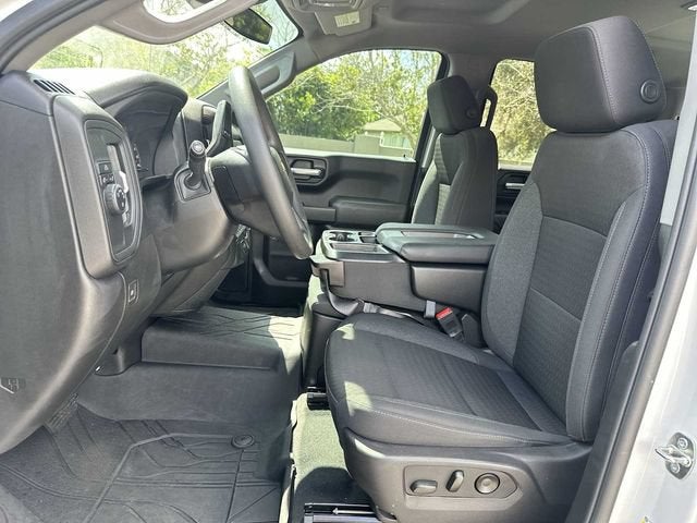 Chevrolet Silverado 1500 Custom 2024