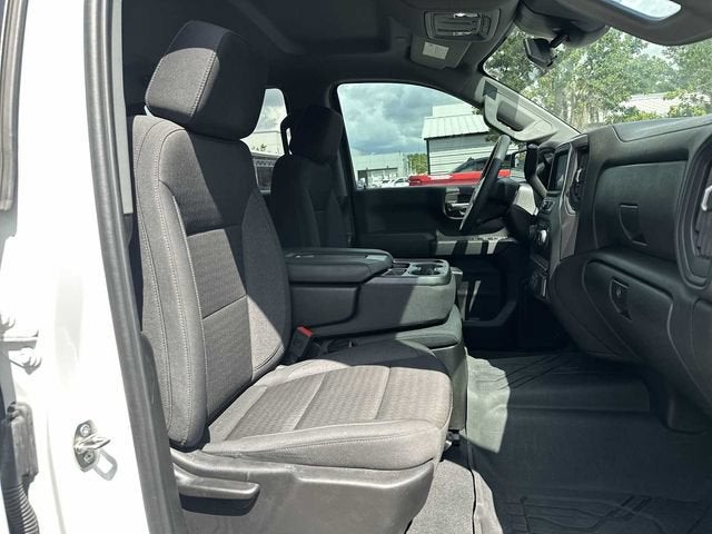 Chevrolet Silverado 1500 Custom 2024