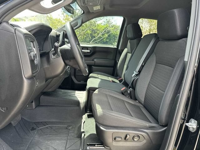 Chevrolet Silverado 1500 Custom 2024