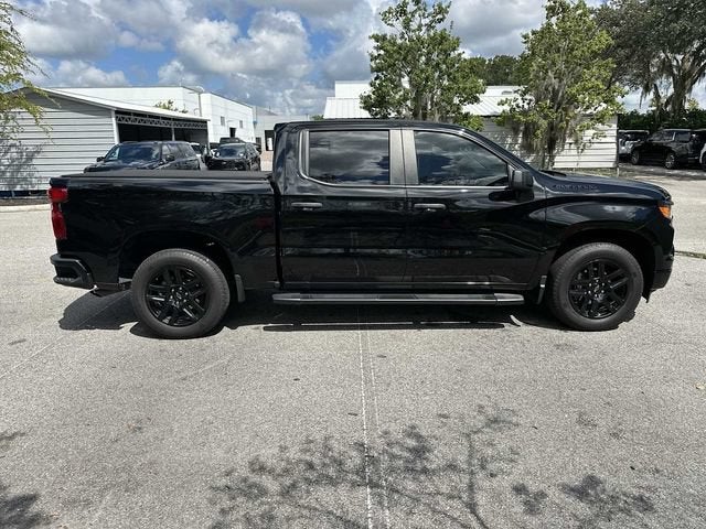 Chevrolet Silverado 1500 Custom 2024