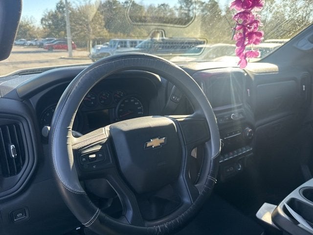 Chevrolet Silverado 1500 Custom 2021