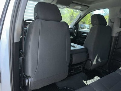 Chevrolet Silverado 1500 LTD Custom 2022