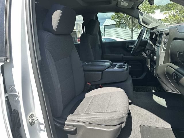 Chevrolet Silverado 1500 LTD Custom 2022