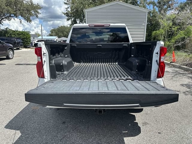 Chevrolet Silverado 1500 LTD Custom 2022