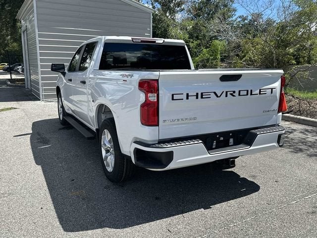 Chevrolet Silverado 1500 LTD Custom 2022