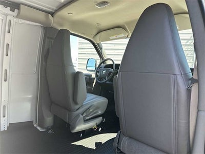 2025 Chevrolet Express Cargo 2500 WT