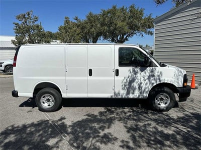 2025 Chevrolet Express Cargo 2500 WT
