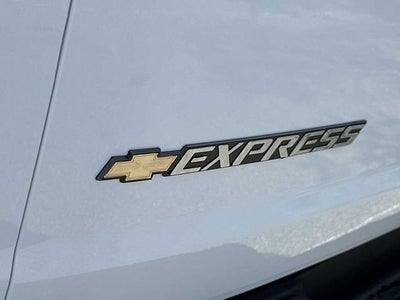 Chevrolet Express Cargo WT 2026