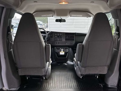Chevrolet Express Cargo WT 2026