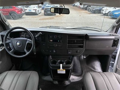 Chevrolet Express Cargo 2500 WT 2026