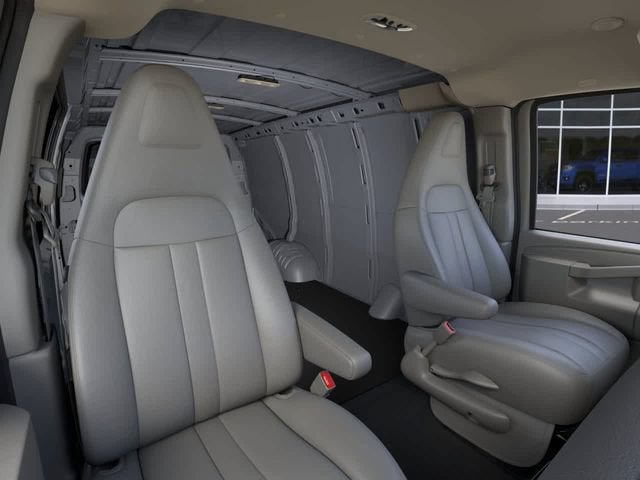 Chevrolet Express Cargo WT 2025