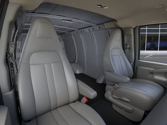 Chevrolet Express Cargo WT 2026