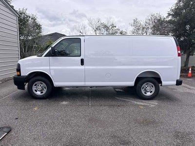 Chevrolet Express Cargo WT 2026