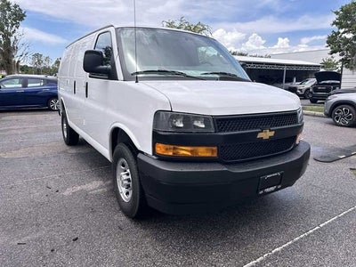 Chevrolet Express Cargo WT 2026