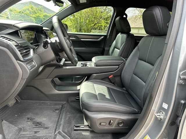 GMC Acadia Elevation 2026