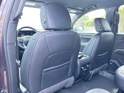 GMC Acadia Elevation 2024