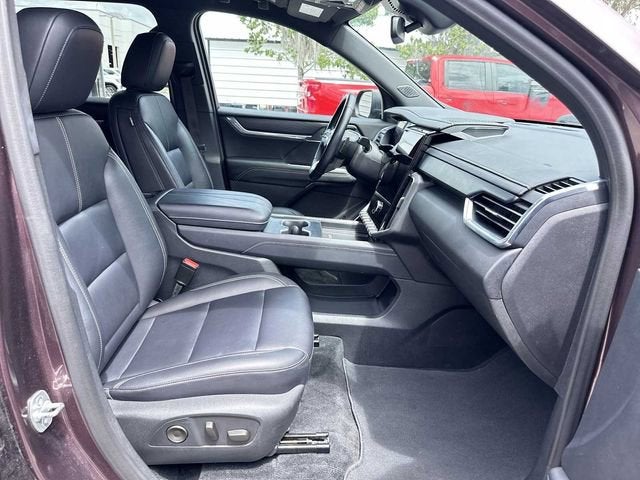 GMC Acadia Elevation 2024