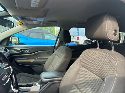 GMC Acadia SLE 2018