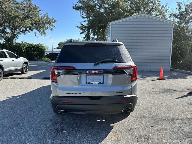 GMC Acadia SLE 2023