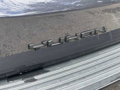 GMC Yukon SLE 2023