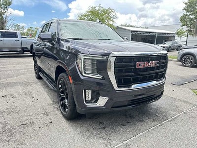 GMC Yukon SLE 2023