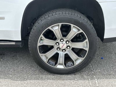 GMC Yukon Denali 2017
