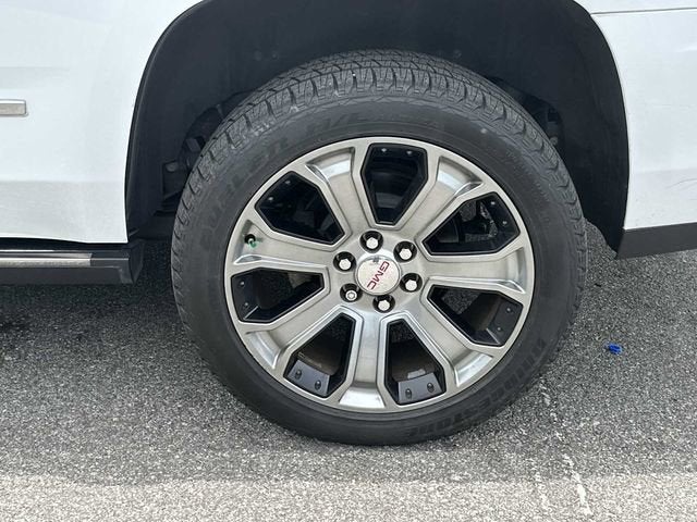 GMC Yukon Denali 2017