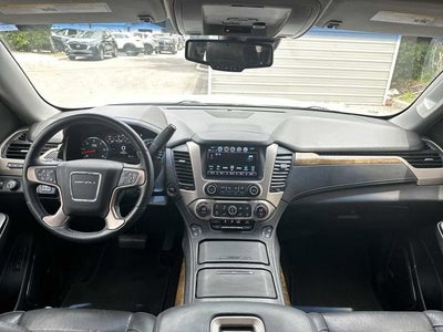 GMC Yukon Denali 2017