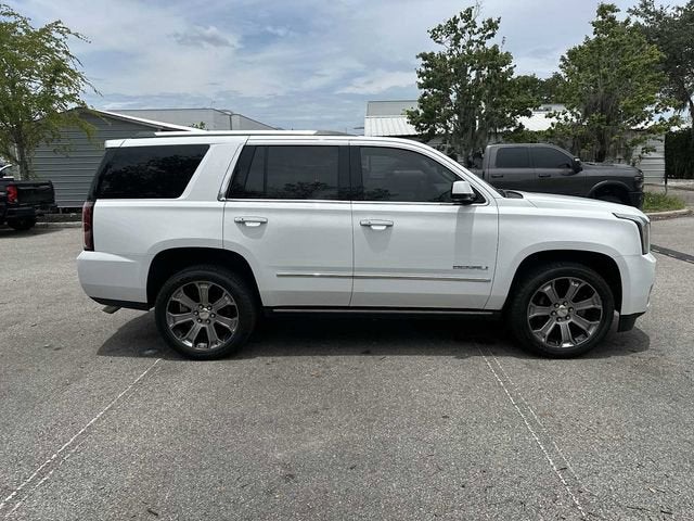 GMC Yukon Denali 2017