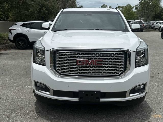 GMC Yukon Denali 2017