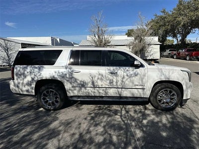 GMC Yukon XL Denali 2019