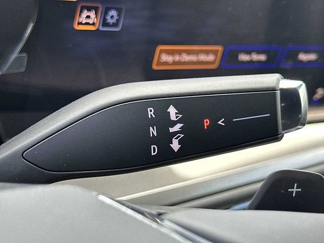 Chevrolet Traverse LT 2027