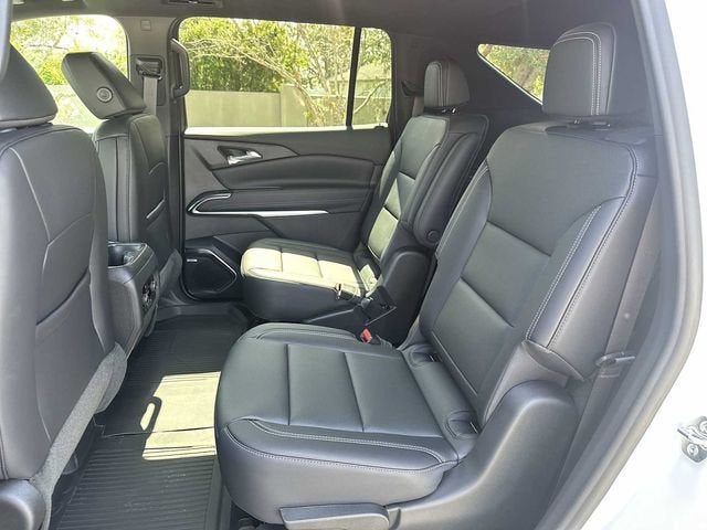 Chevrolet Traverse LT 2027