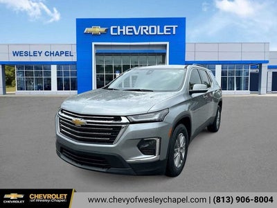 Chevrolet Traverse LT con tapicería de cuero, 2023