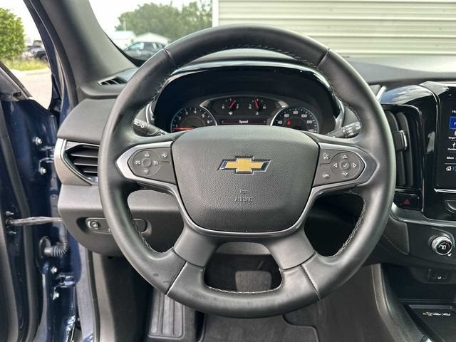 Chevrolet Traverse LT 2023 con tapicería de tela
