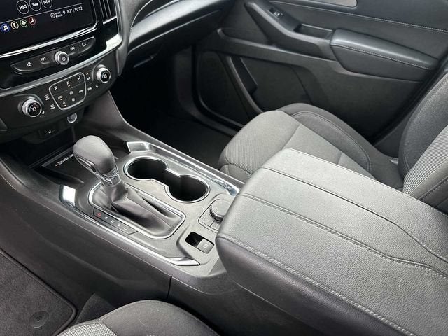 Chevrolet Traverse LT 2023 con tapicería de tela