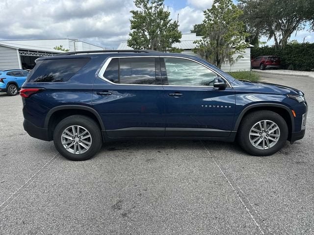 Chevrolet Traverse LT 2023 con tapicería de tela