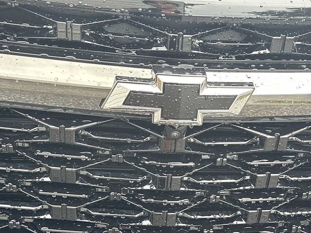 Chevrolet Traverse Z71 2027