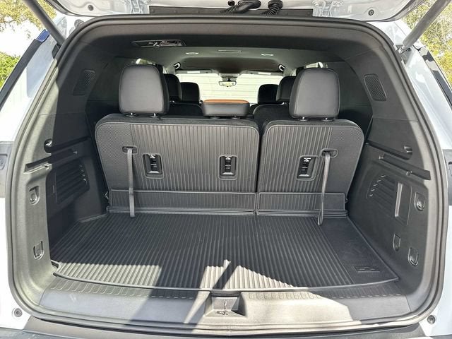 Chevrolet Traverse Z71 2027