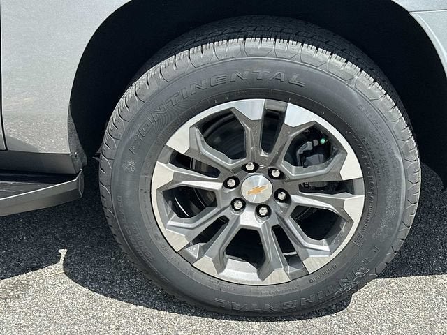 Chevrolet Suburban LS 2026