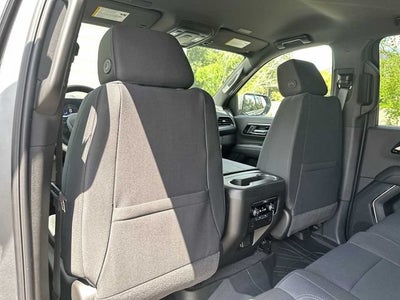 Chevrolet Suburban LS 2026