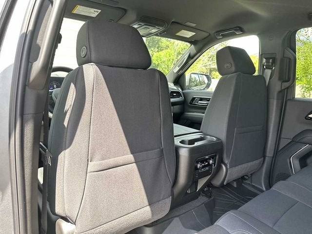 Chevrolet Suburban LS 2026