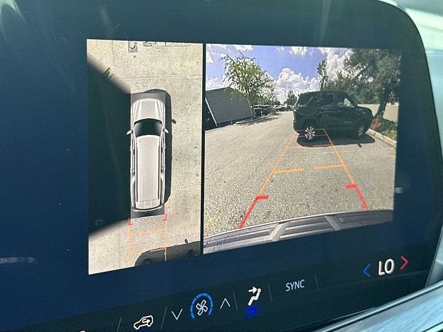 Chevrolet Suburban LS 2026
